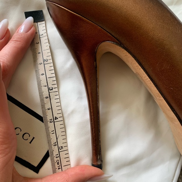 Gucci size 40 bronze open toe heels used - Picture 8 of 10